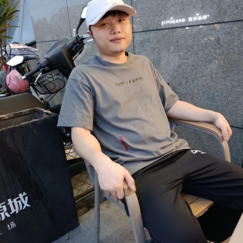 风吹半夏的第一张照片--保定相亲服务中心