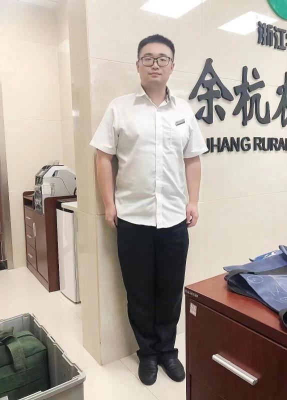 君临天下的第一张照片--保定相亲服务中心