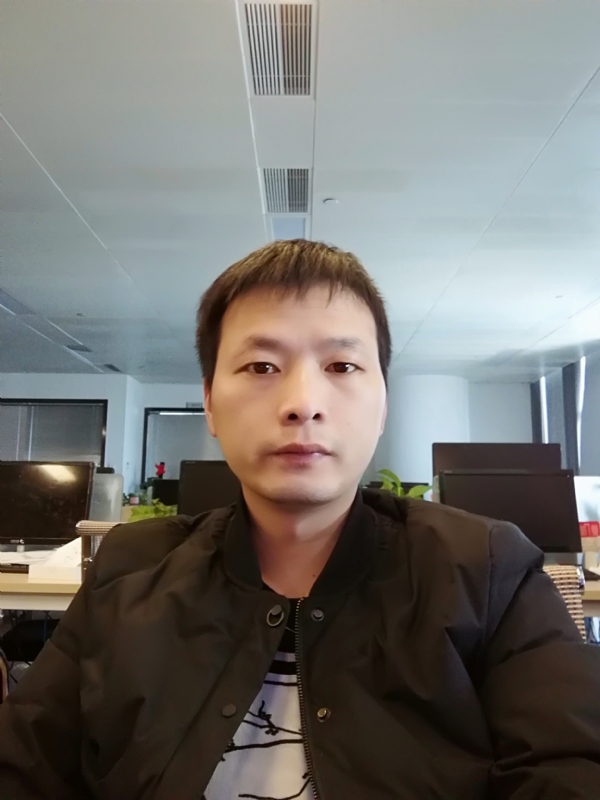 刘堃的第一张照片--保定相亲服务中心