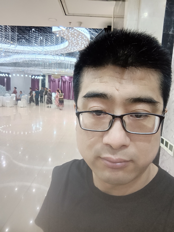 晴天的第三张照片--保定相亲服务中心