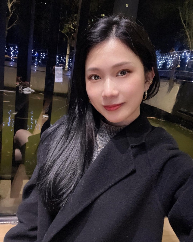 欣欣向荣的第一张照片--保定相亲服务中心