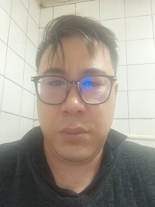 迷失自我的第一张照片--保定相亲服务中心