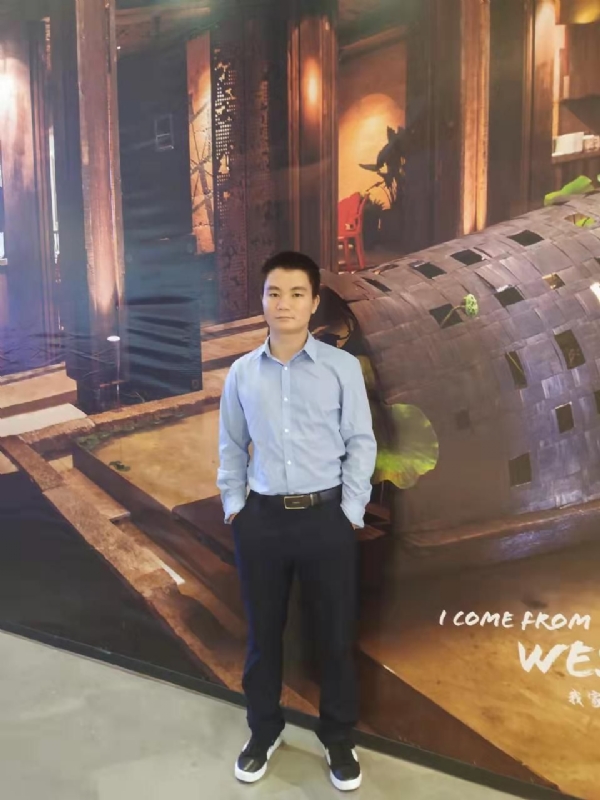 梧桐枫叶的第一张照片--保定相亲服务中心