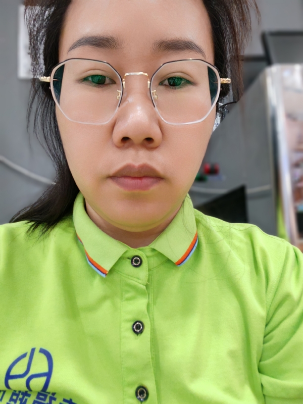 麻花小辫的第一张照片--保定相亲服务中心