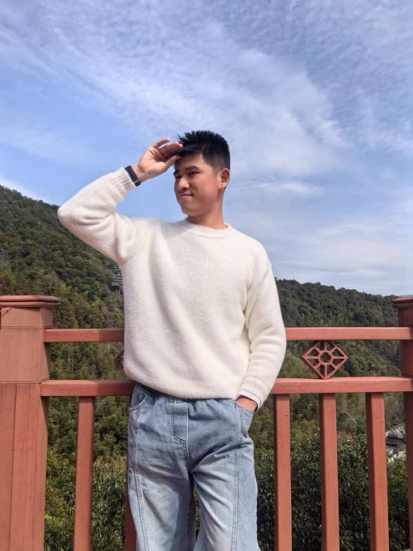 颜SEME的第一张照片--保定相亲服务中心