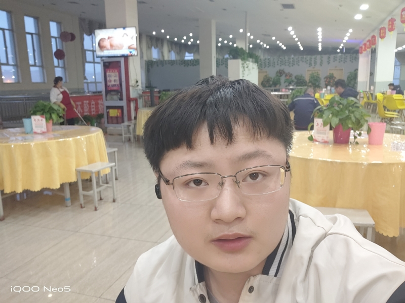 跳楼机的第一张照片--保定相亲服务中心