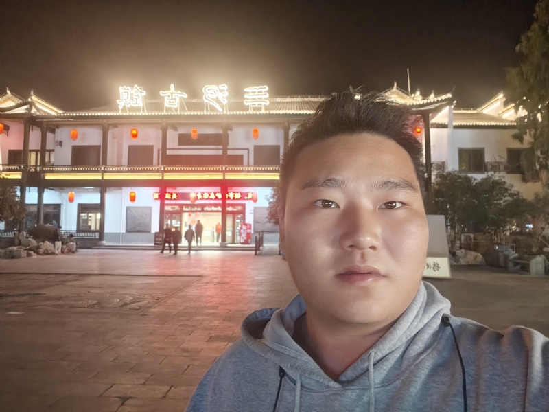 小鹿艾克的第一张照片--保定相亲服务中心