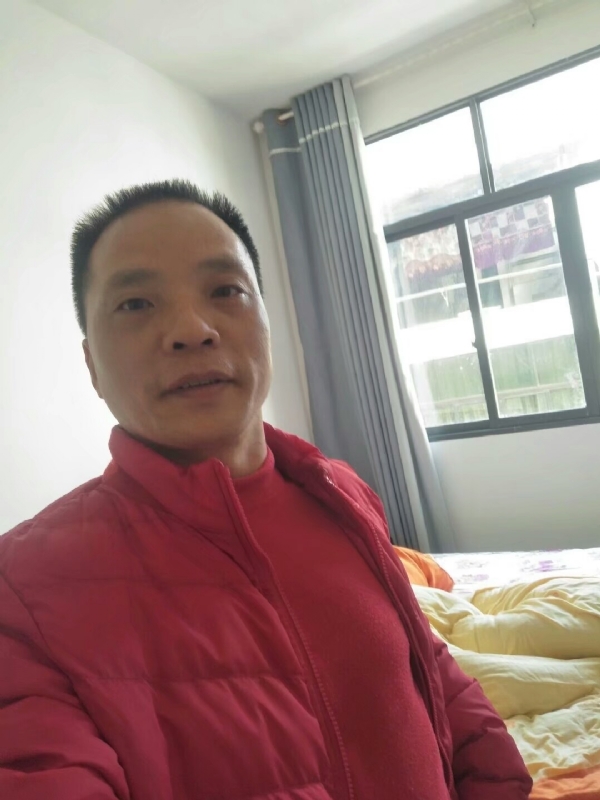 真诚征婚的第一张照片--保定相亲服务中心