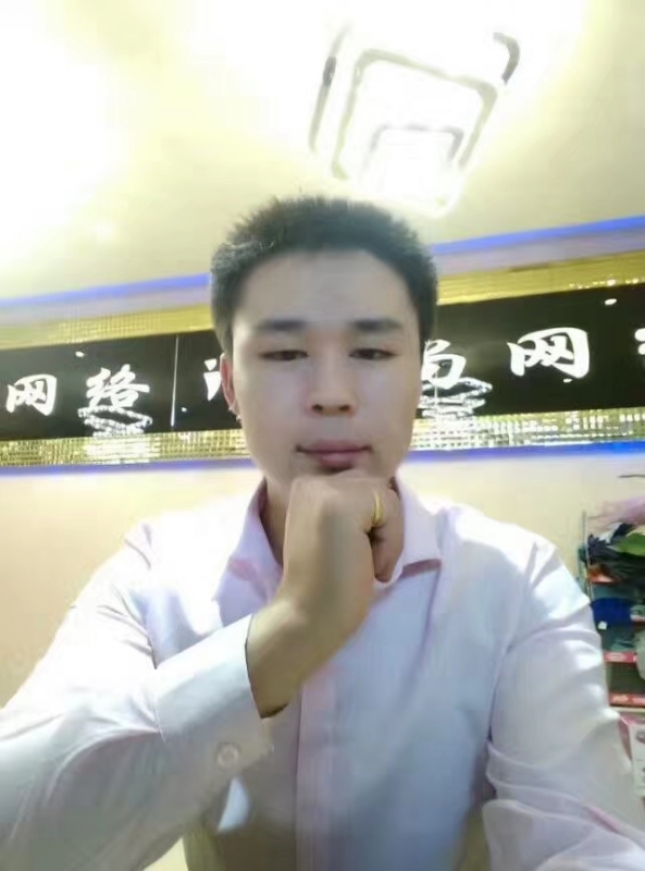 沉默寡言的第一张照片--保定相亲服务中心