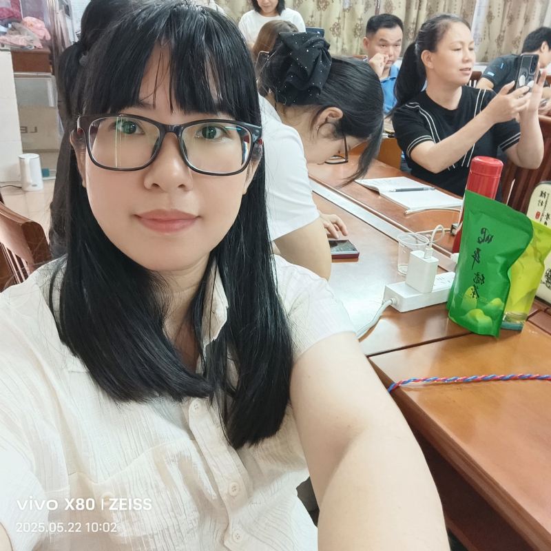 雯城慧敏的第一张照片--保定相亲服务中心