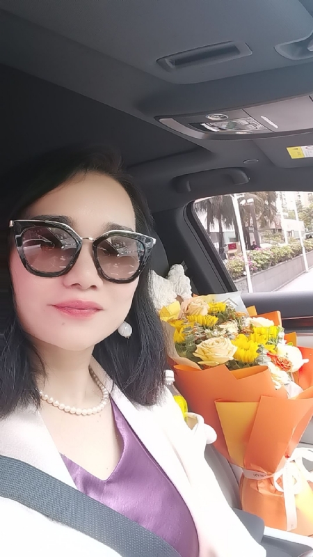 Apple的第一张照片--保定相亲服务中心