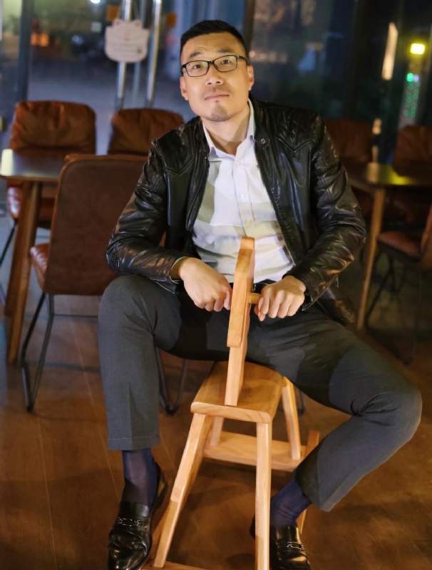 Lee的第一张照片--保定相亲服务中心