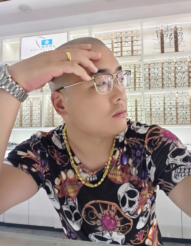 一生诺言的第一张照片--保定相亲服务中心