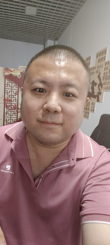 漫步星辰的第一张照片--保定相亲服务中心