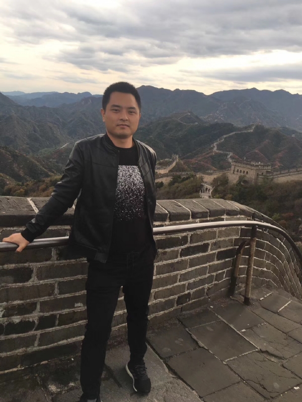 海阔天空的第一张照片--保定相亲服务中心