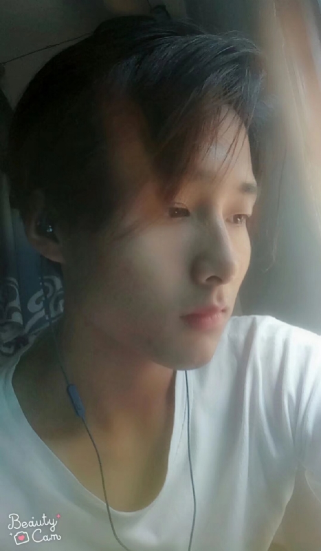 画师的第一张照片--保定相亲服务中心