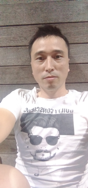 笑看一切的第一张照片--保定相亲服务中心