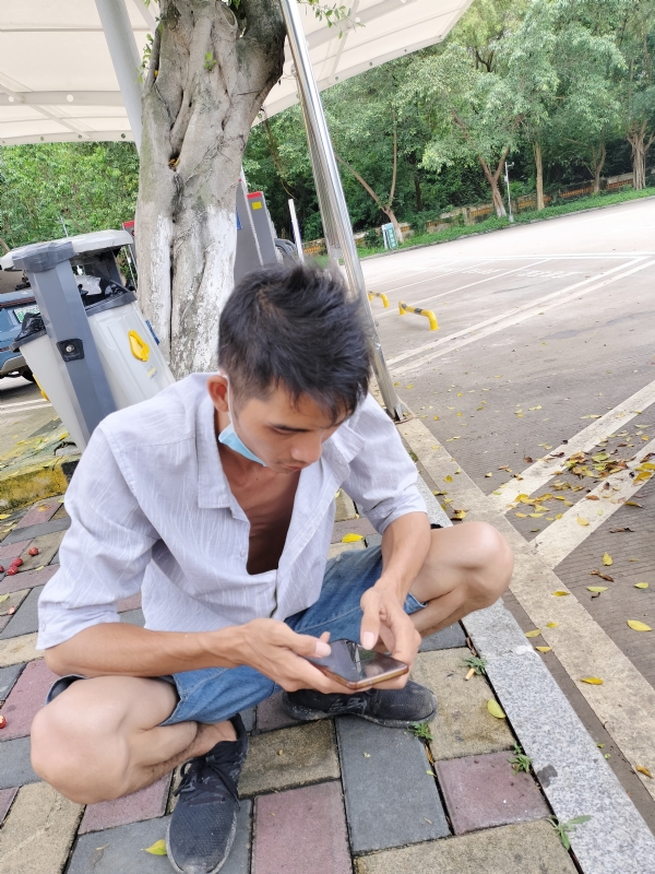 太累了的第一张照片--保定相亲服务中心