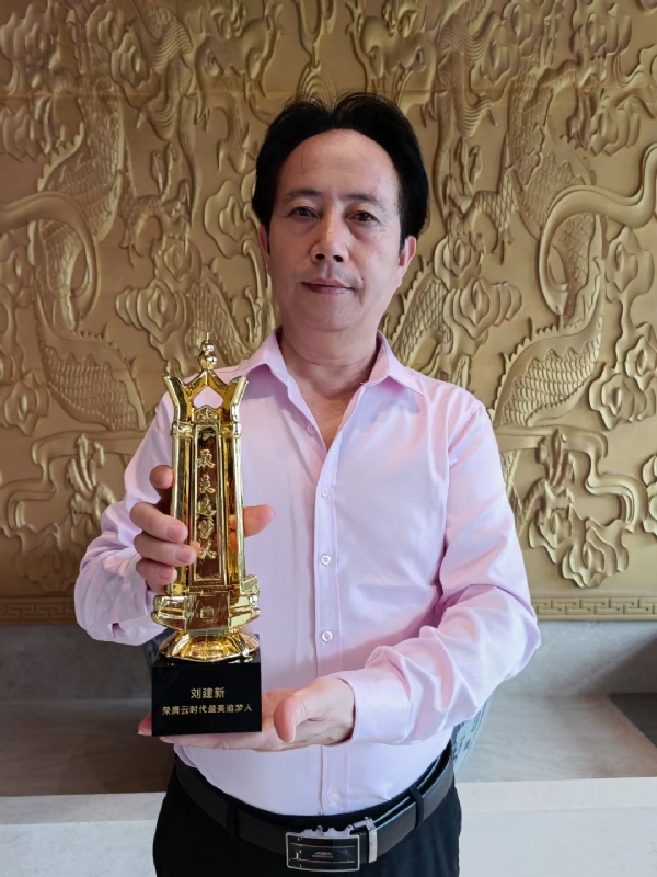 青春有你的第二张照片--保定相亲服务中心