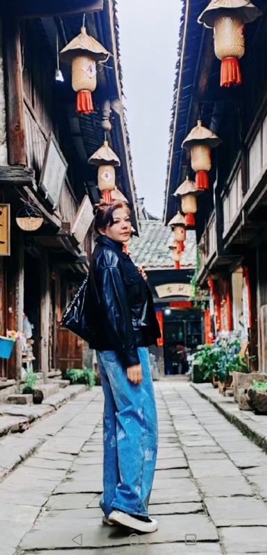 宛霞的第五张照片--保定相亲服务中心