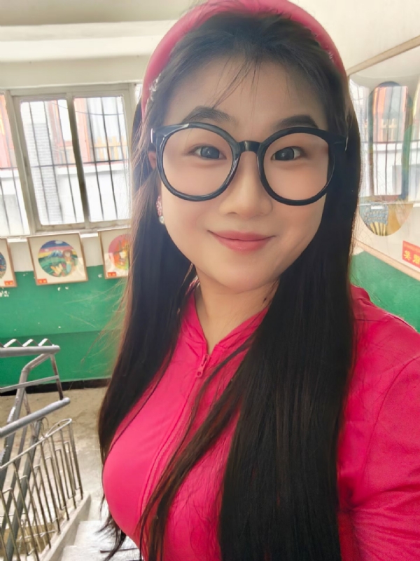 颂宜的第一张照片--保定相亲服务中心