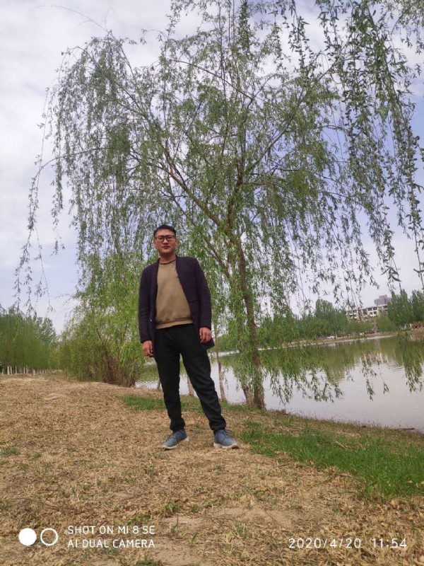 风中的烟头的第一张照片--保定相亲服务中心