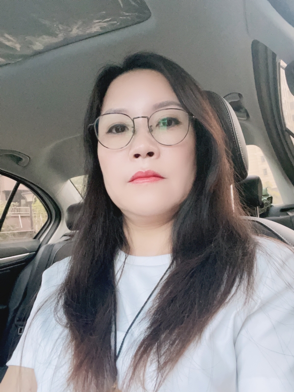 牡丹的第一张照片--保定相亲服务中心