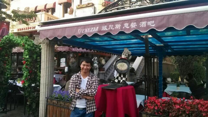 失忆的鱼的第一张照片--保定相亲服务中心