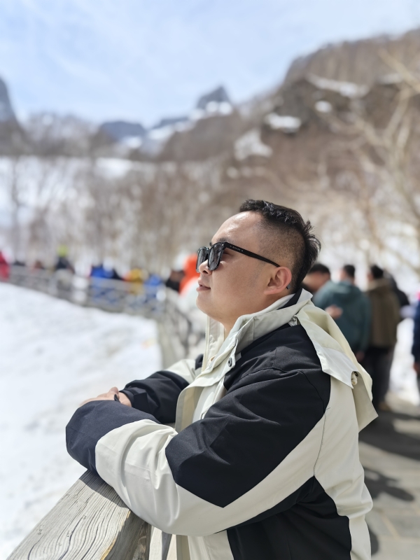 小龙的第一张照片--保定相亲服务中心