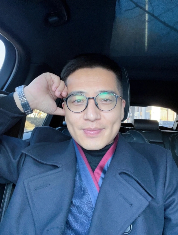 只为与你相遇的第二张照片--保定相亲服务中心