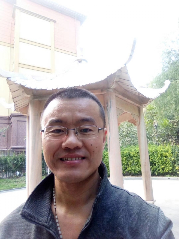 撸起袖子加油干的第一张照片--保定相亲服务中心