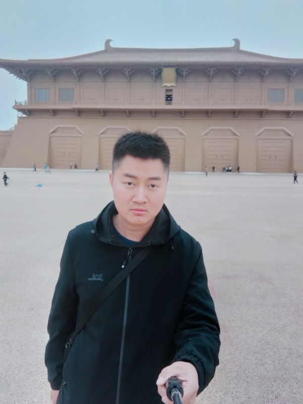 放肆的青春的第一张照片--保定相亲服务中心