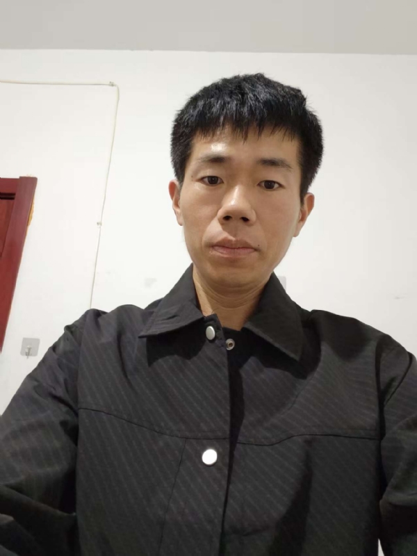 京东小哥的第一张照片--保定相亲服务中心