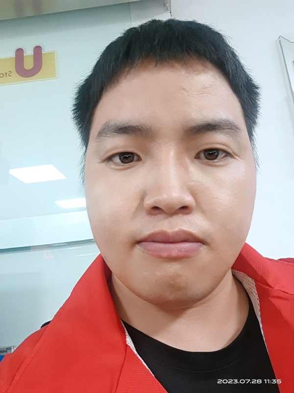 匆忙的第二张照片--保定相亲服务中心