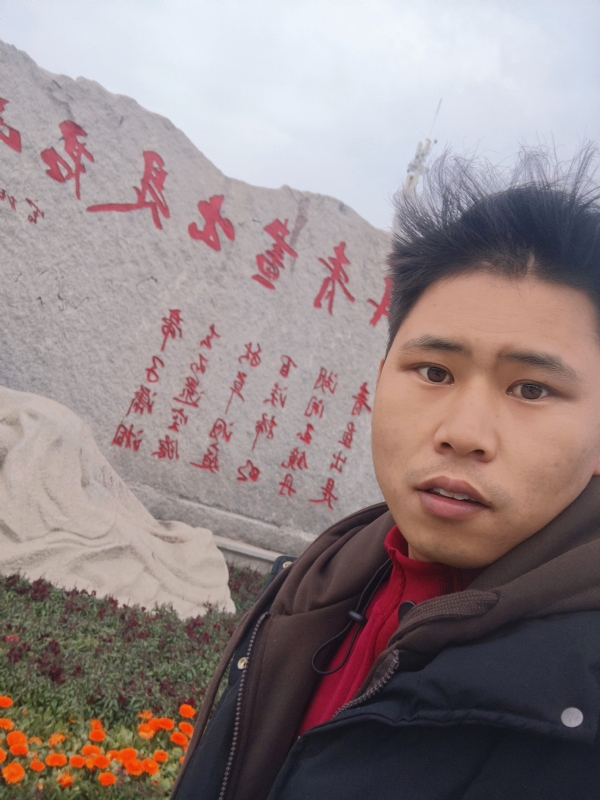 迎春的第一张照片--保定相亲服务中心