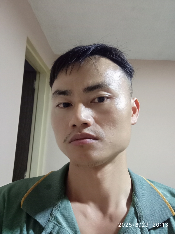 自简的第一张照片--保定相亲服务中心