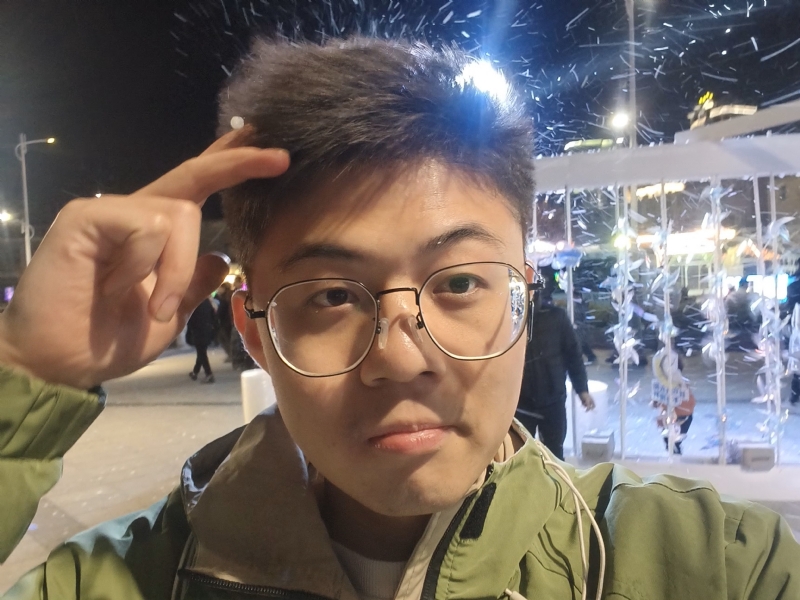 独揽星河的第一张照片--保定相亲服务中心