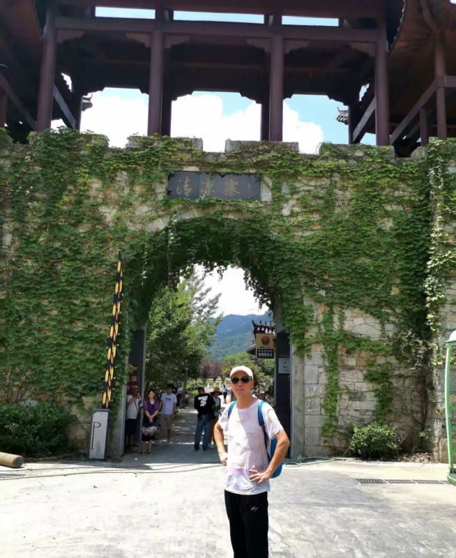 品心人的第一张照片--保定相亲服务中心