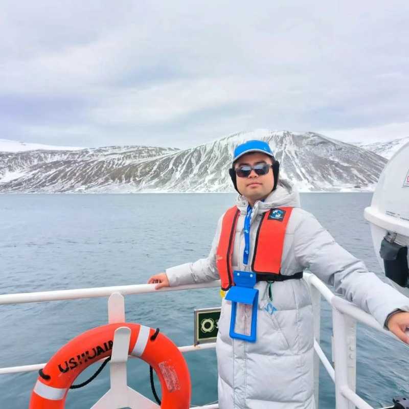 欢乐的笑的第三张照片--保定相亲服务中心