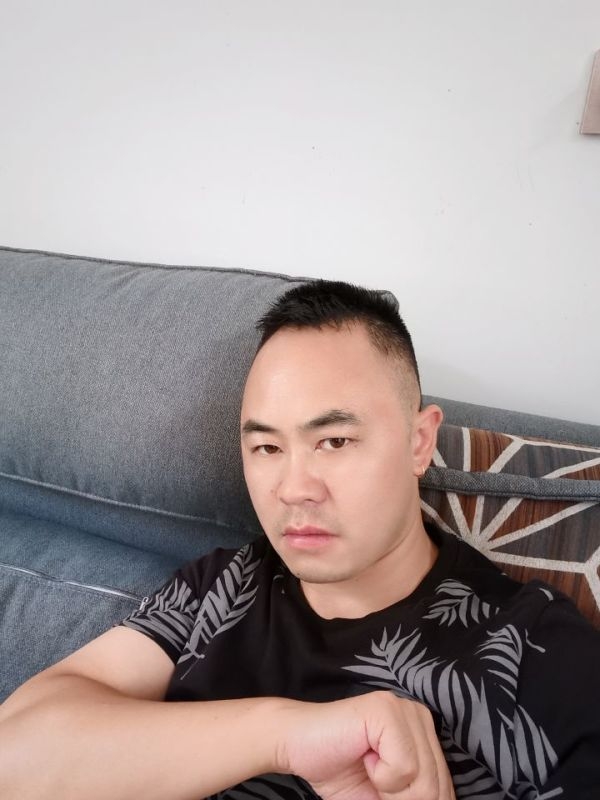 不负遇见的第一张照片--保定相亲服务中心