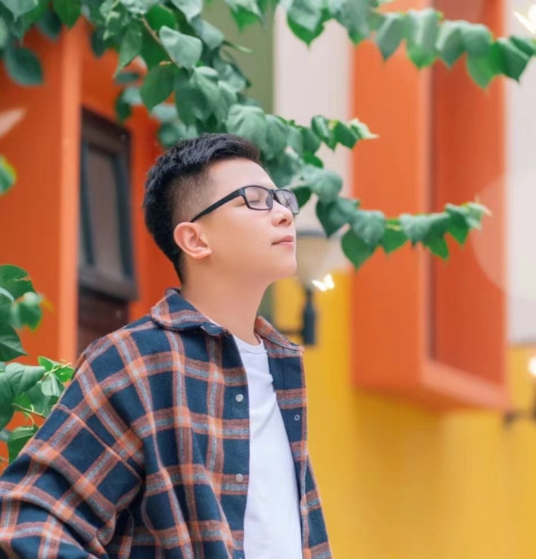 版本之子的第一张照片--保定相亲服务中心